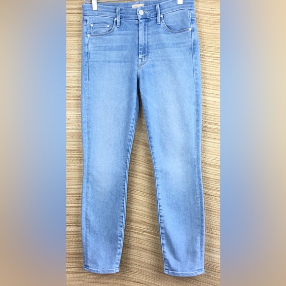 MOTHER The Looker Crop High-Rise Jeans in Swimming Pool Sunday Size 26 - Picture 6 of 16